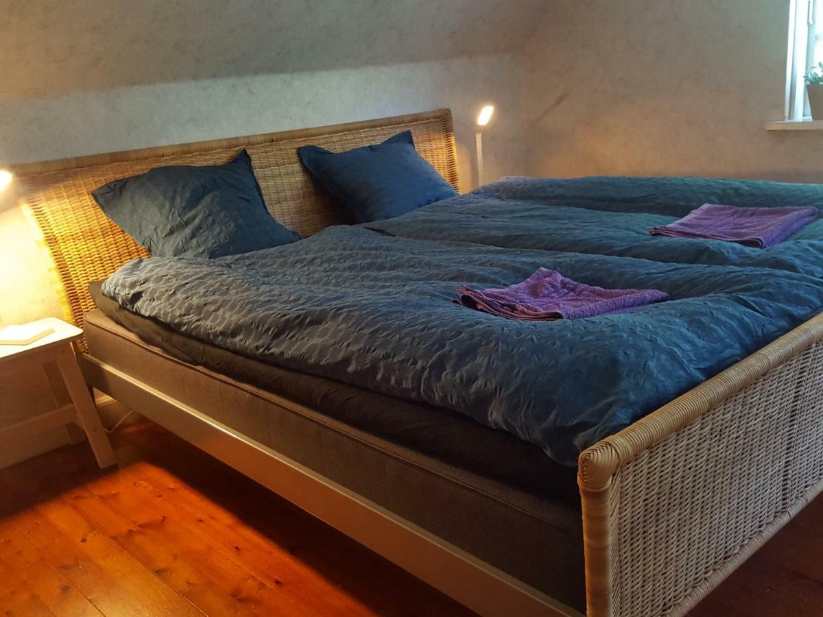 Cosy Farmhouse Dobbelt Bedroom สไต ภายนอก รูปภาพ
