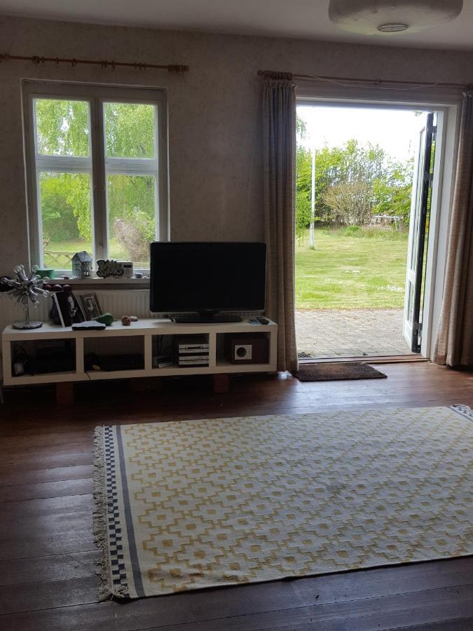 Cosy Farmhouse Dobbelt Bedroom สไต ภายนอก รูปภาพ